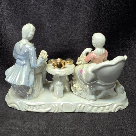 Porcelain Victorian Colonial Courting Couple Dog Woman & Man Figurine Tea Party - Picture 5 of 10